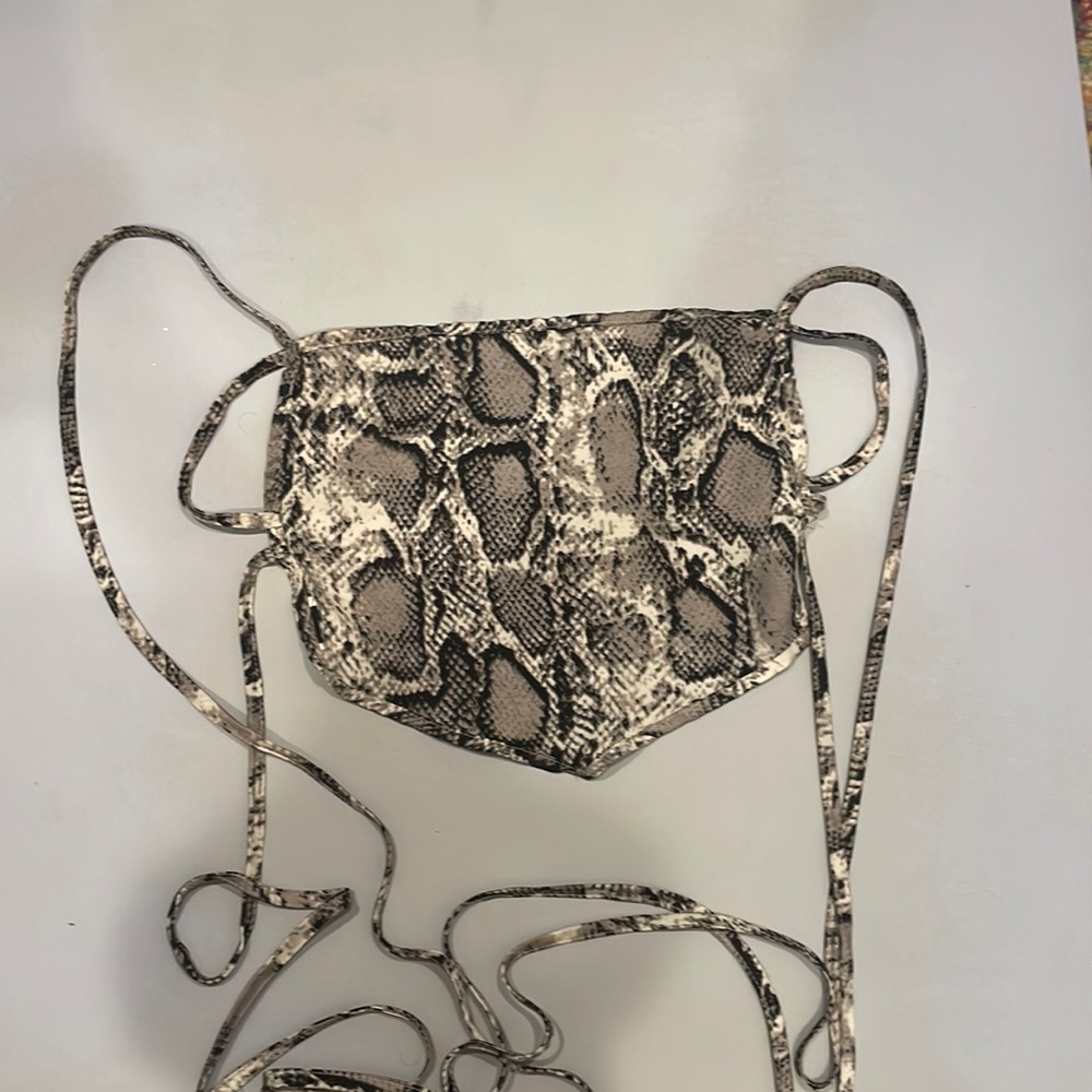 Snake skin tie back crop top!